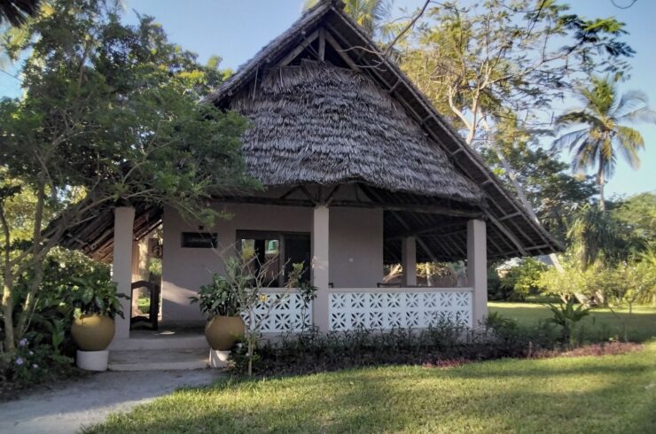 Kinasi lodge Mafia island