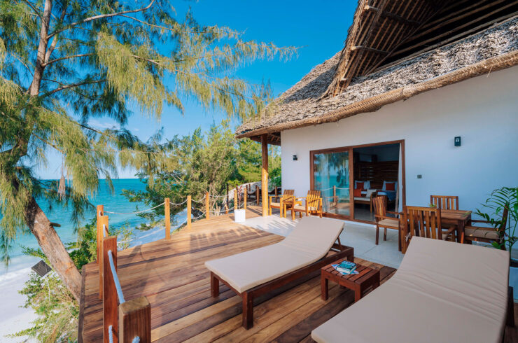 1920x1280-pongwe-beach-hotel