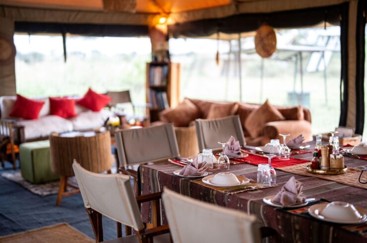 Pembezoni Camp Serengeti Tanzania