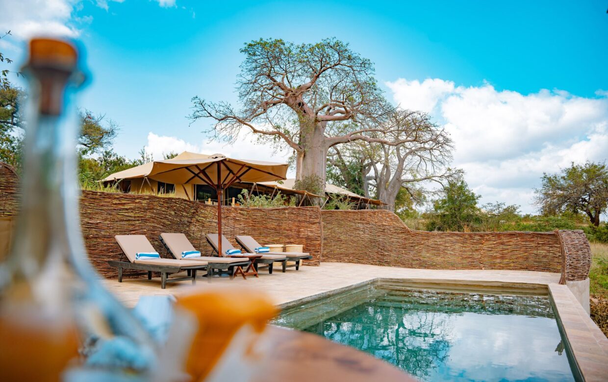 Olkeri Safari Camp Tarangire pool