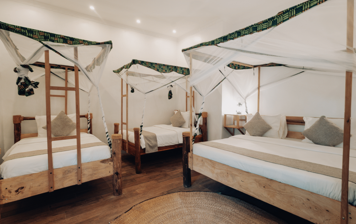 Chanya Lodge